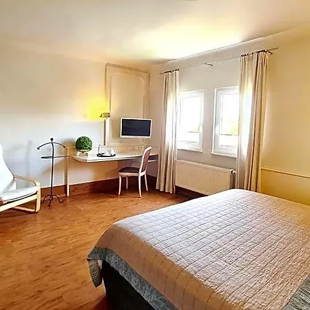 Hotel Haeuser Der Italia 3*
