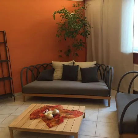 Häuser Der Italia Hotell 3*