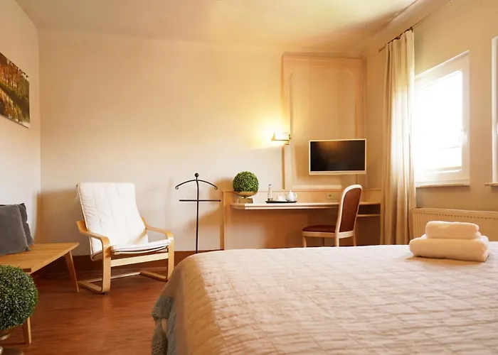 Otel Haeuser Der Italia Marktheidenfeld